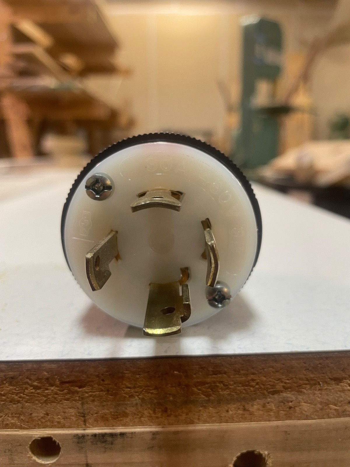 Hubbell HBL2731 30 Amp Max 480V Locking Plug—FREE SHIPPING
