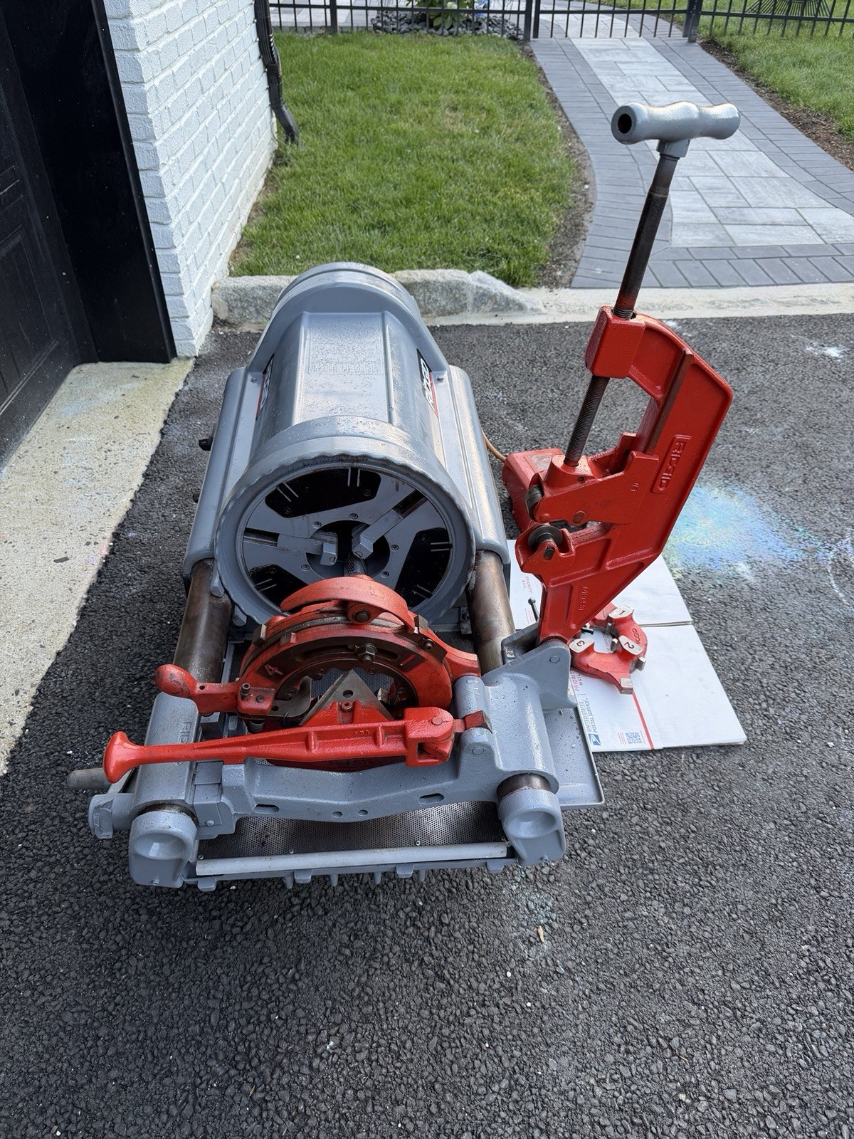 Ridgid 1224 Pipe Threading Machine 1-2 To 4” Pipe Self Oiling Self Opening Great