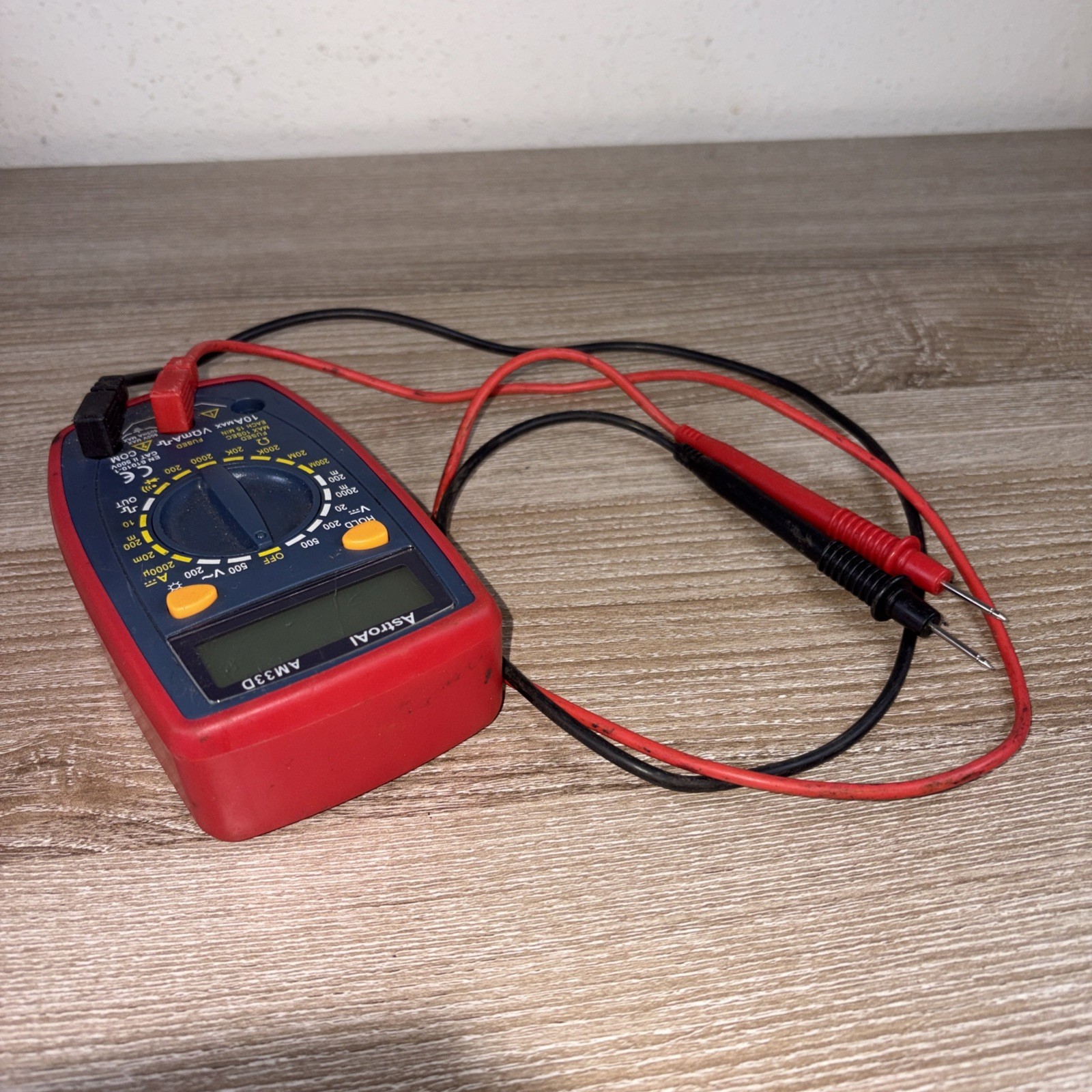 Astro AI AM33D 2000 Counts Digital Multimeter Tester AstroAI No Battery