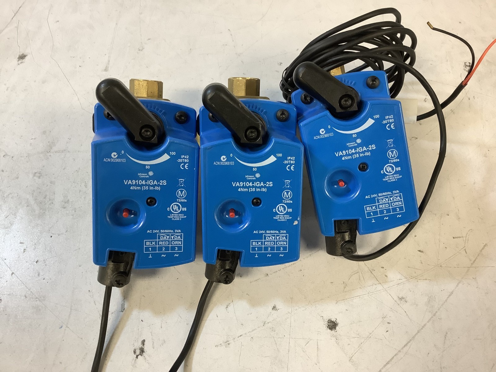 (Lot of 3) Johnson Controls VA9104-IGA-2S 24V Electric Valve Actuator “T3A”