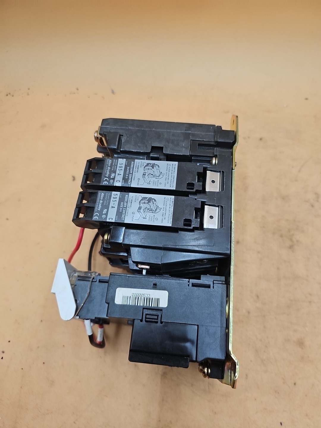 Allen Bradley 509-B0D-XXX Starte4. 592-A2HA Contactor Relay. 595-A