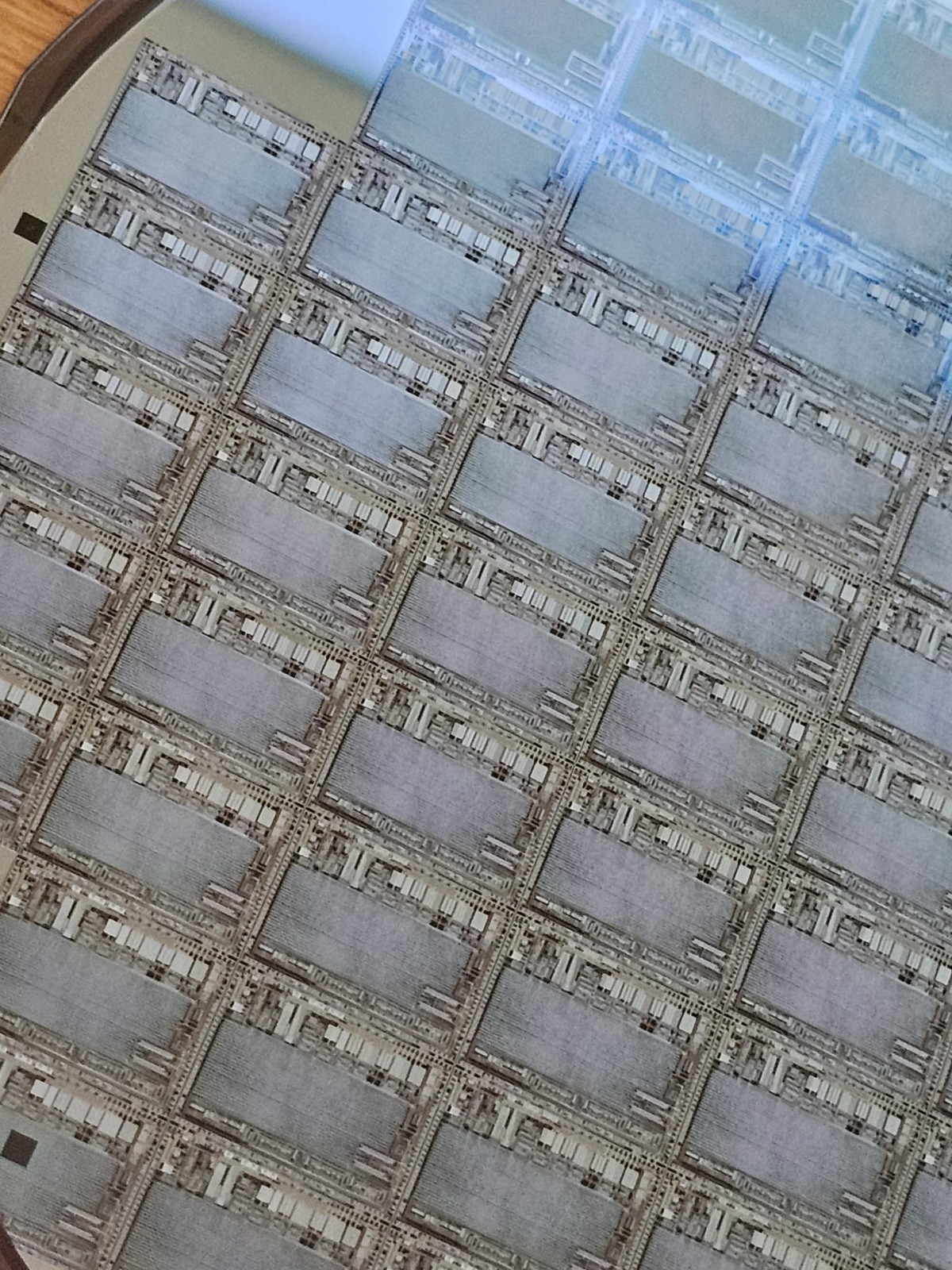 Cool Computer CPU Silicon 4.5″ Wafer / Wafers IC RAM Chip Lithography 77358 WX