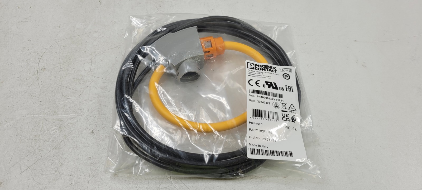 Phoenix Contact 2904921 PACT RCP-4000A-1A-D95 – Current Transformer