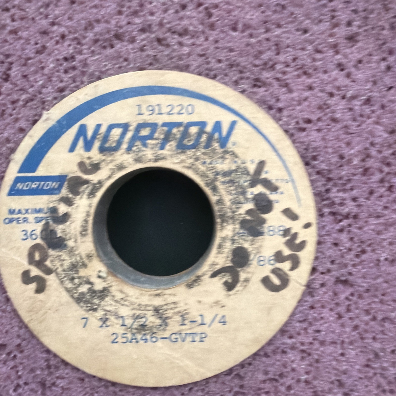 8- Norton, Cincy, MiscSurface Toolroom Grinding Wheel 7″x Misc 1-1/4 Arbor All