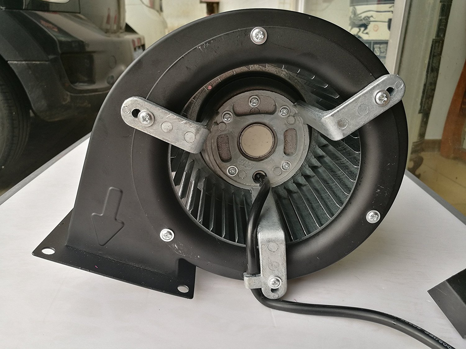 Hakka Centrifugal Blower 500 Cubic Feet Per Minute 3300 rpm 110V/60Hz