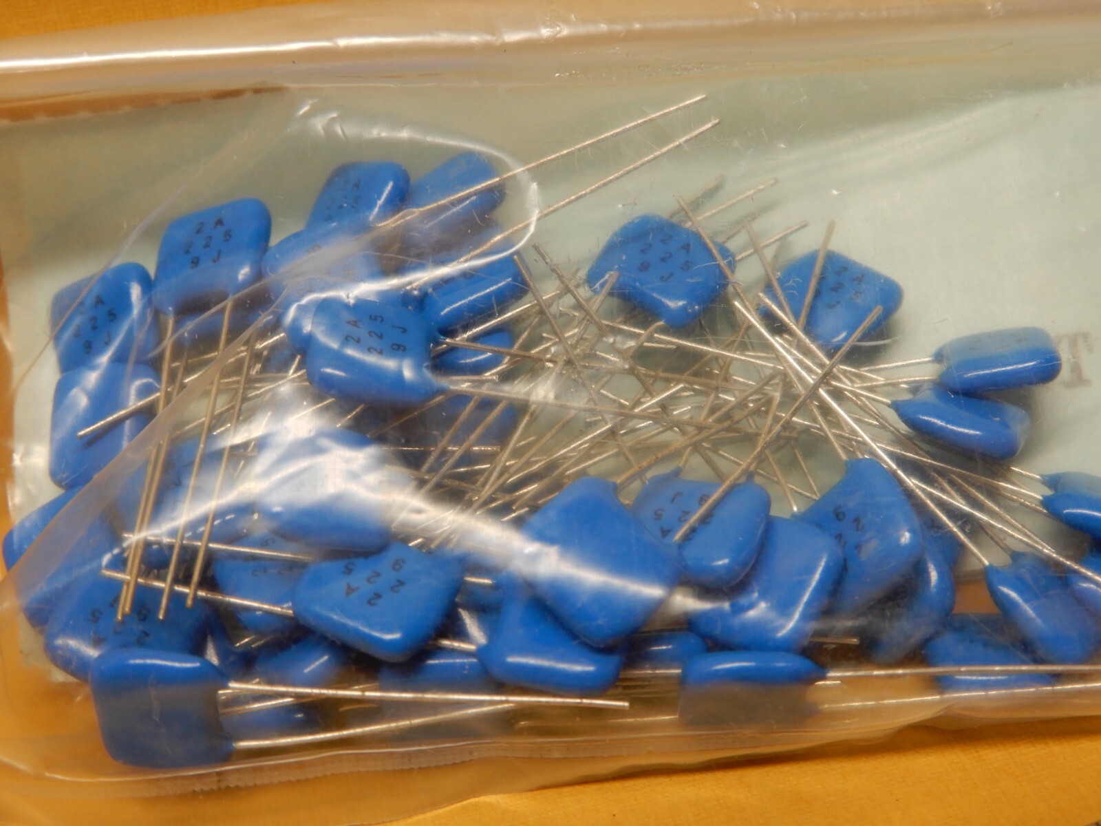 Nippon Chemicon TCD41E2A225M 2.2uf 100V Radial Lead Ceramic Capacitors Qty 50