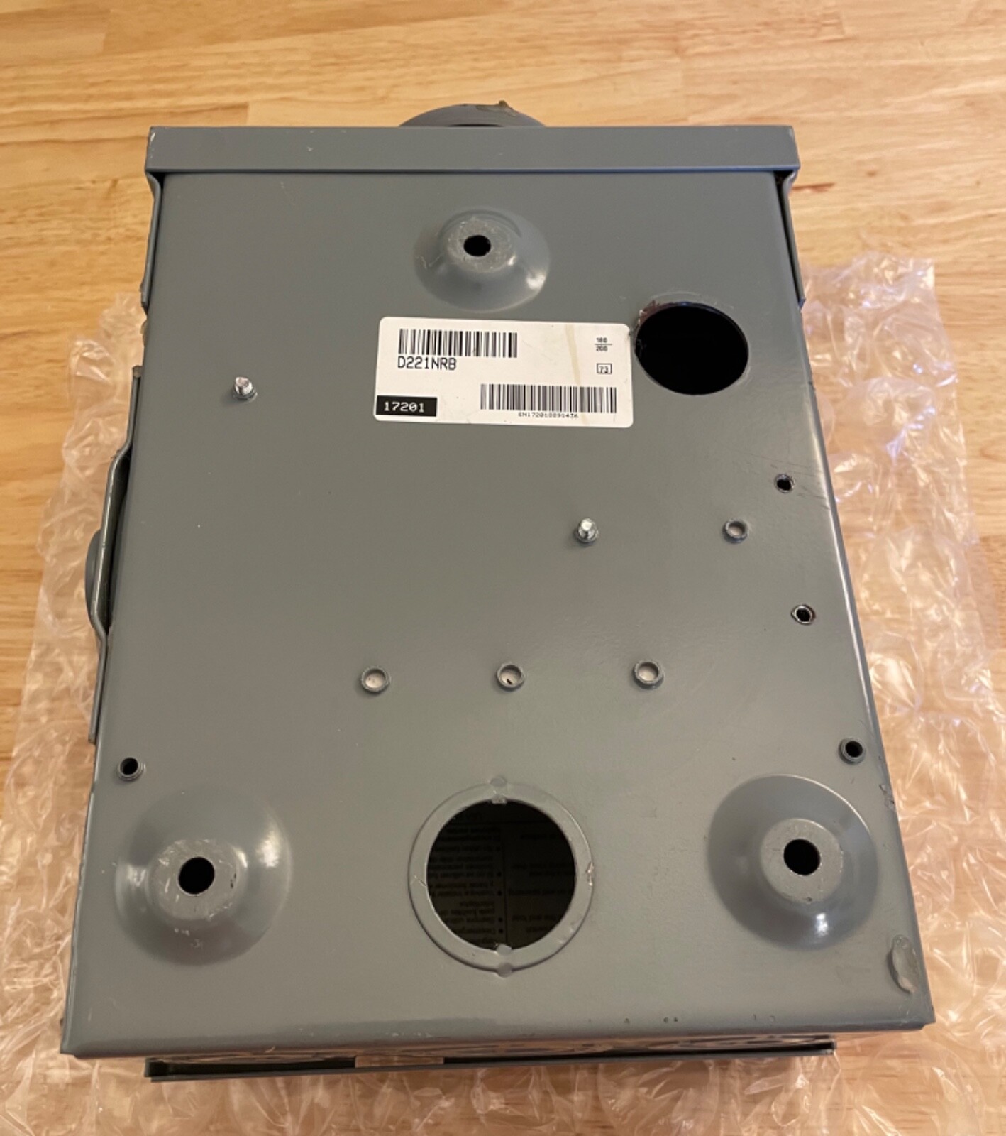 SQUARE D SAFETY Disconnect – SWITCH D221NRB SERIES ENCLOSURE 30 AMP
