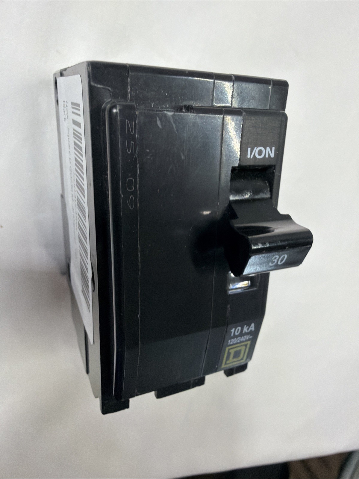 Square D QO230 30A 2 Pole 120/240V Miniature Circuit Breaker