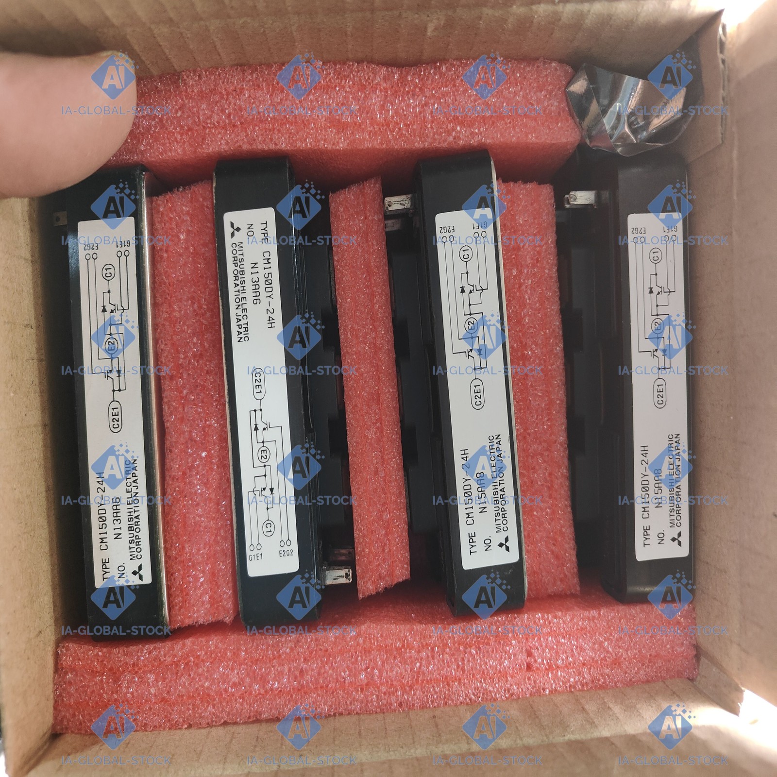 Real US Stock 1pc New and Sealed Mitsubishi CM150DY-24H Free Ship + Warranty