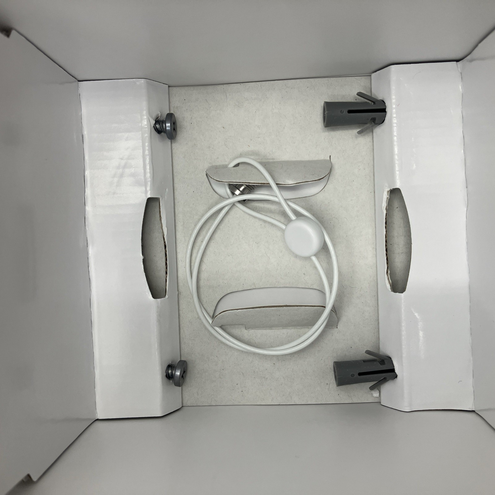 Google Nest Security Indoor Outdoor Camera G3AL9 (Snow) w/ box – Open Box Tested