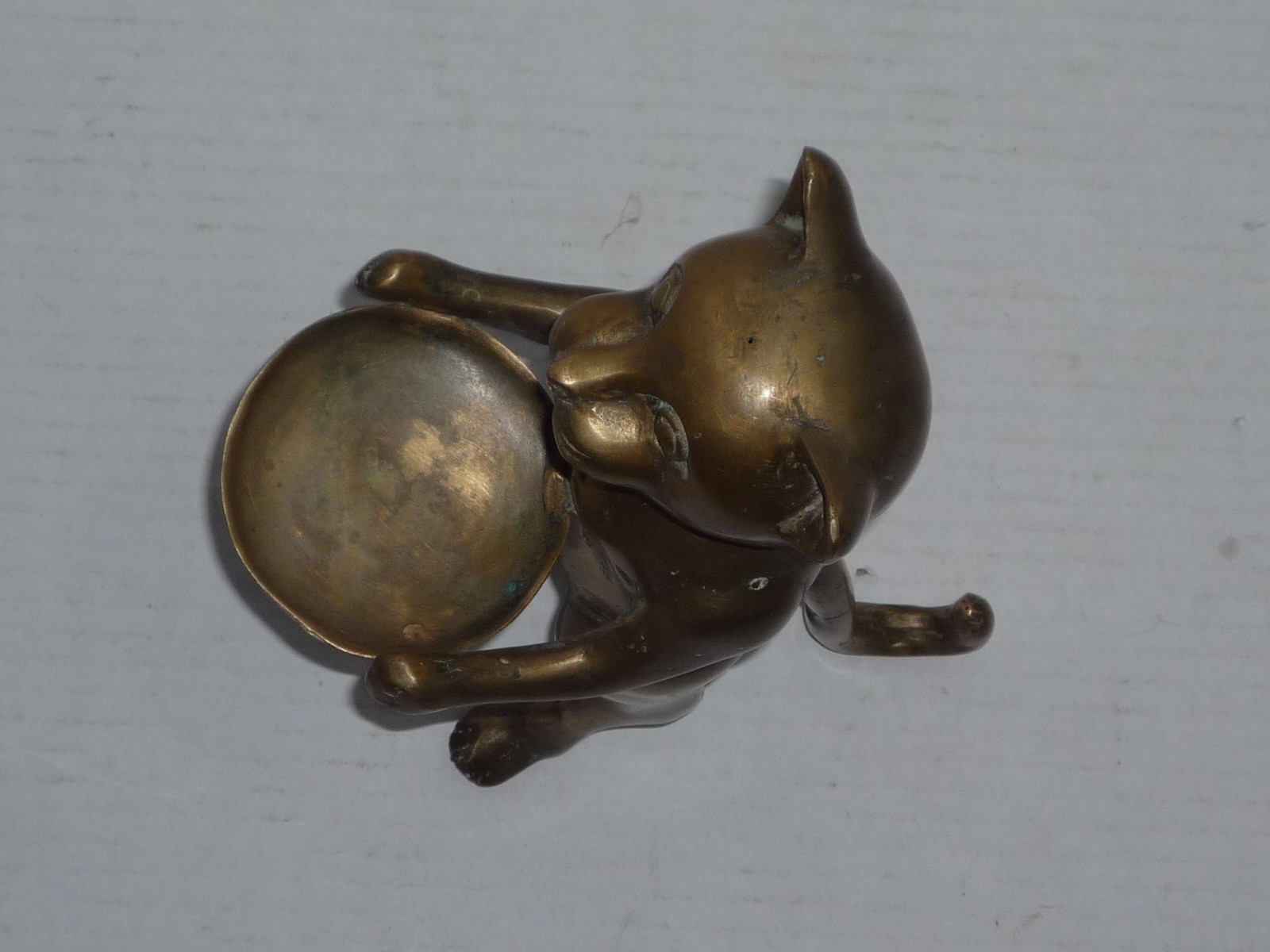 VINTAGE SOLID BRASS STANDING CAT BUSINESS CARD HOLDER 11″ TALL NEAT