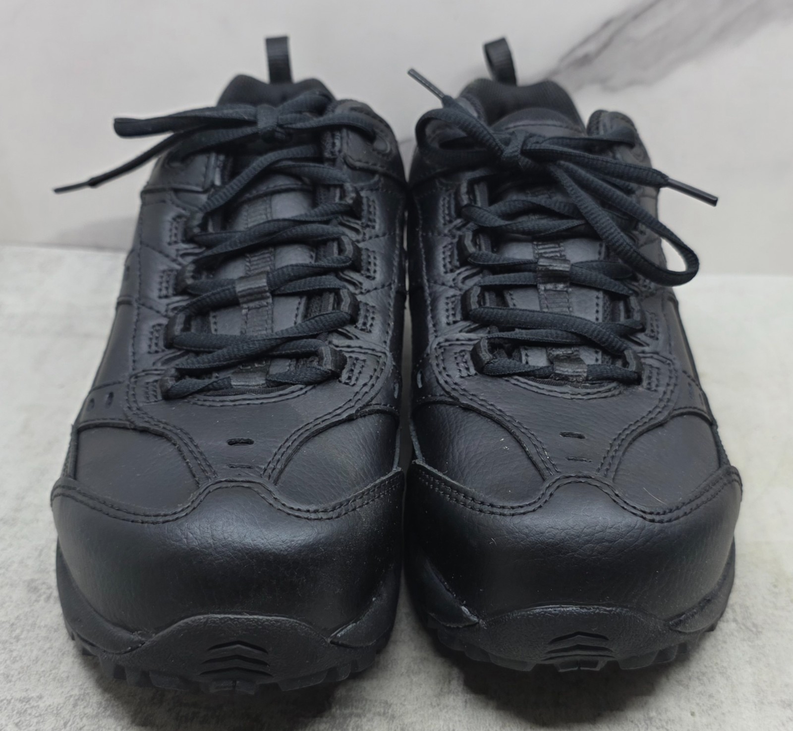 Red Wing Shoes Size 8 E2 Work & Safety Low Top Lace Up Men’s Black Style #6337