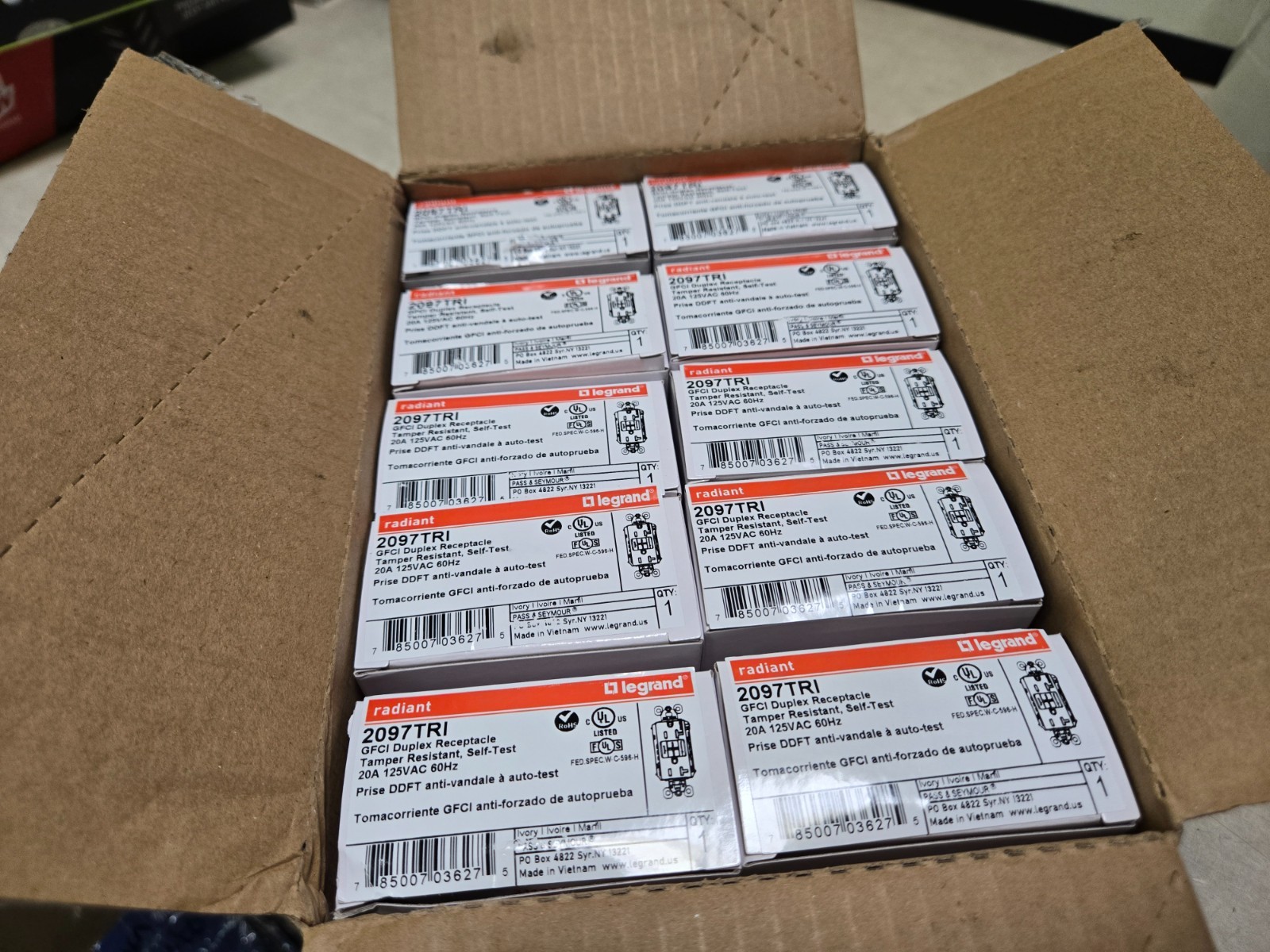 Box Of 10. Legrand Radiant 2097TRI 20A,GFCI Ivory Duplex Receptacles