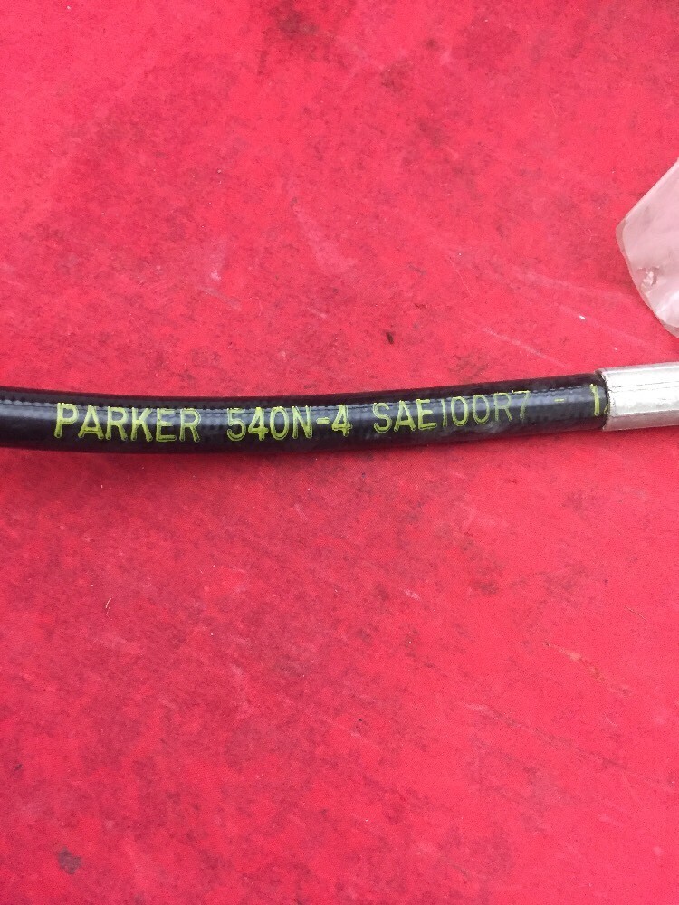 PARKER Parflex Hose 2750 PSI 1/4″ 36″ Long 540N-4 SAE100R7