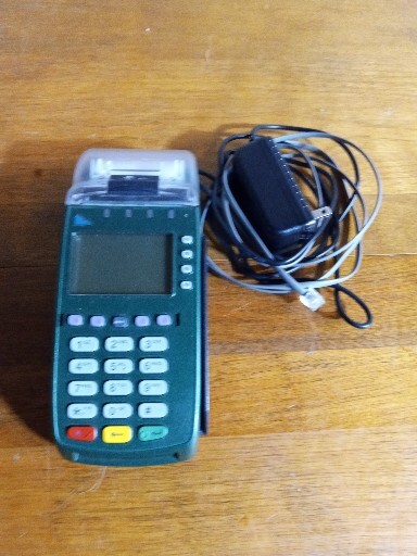 VeriFone VX520 Payment Terminal Credit Card Machine Pre-owned