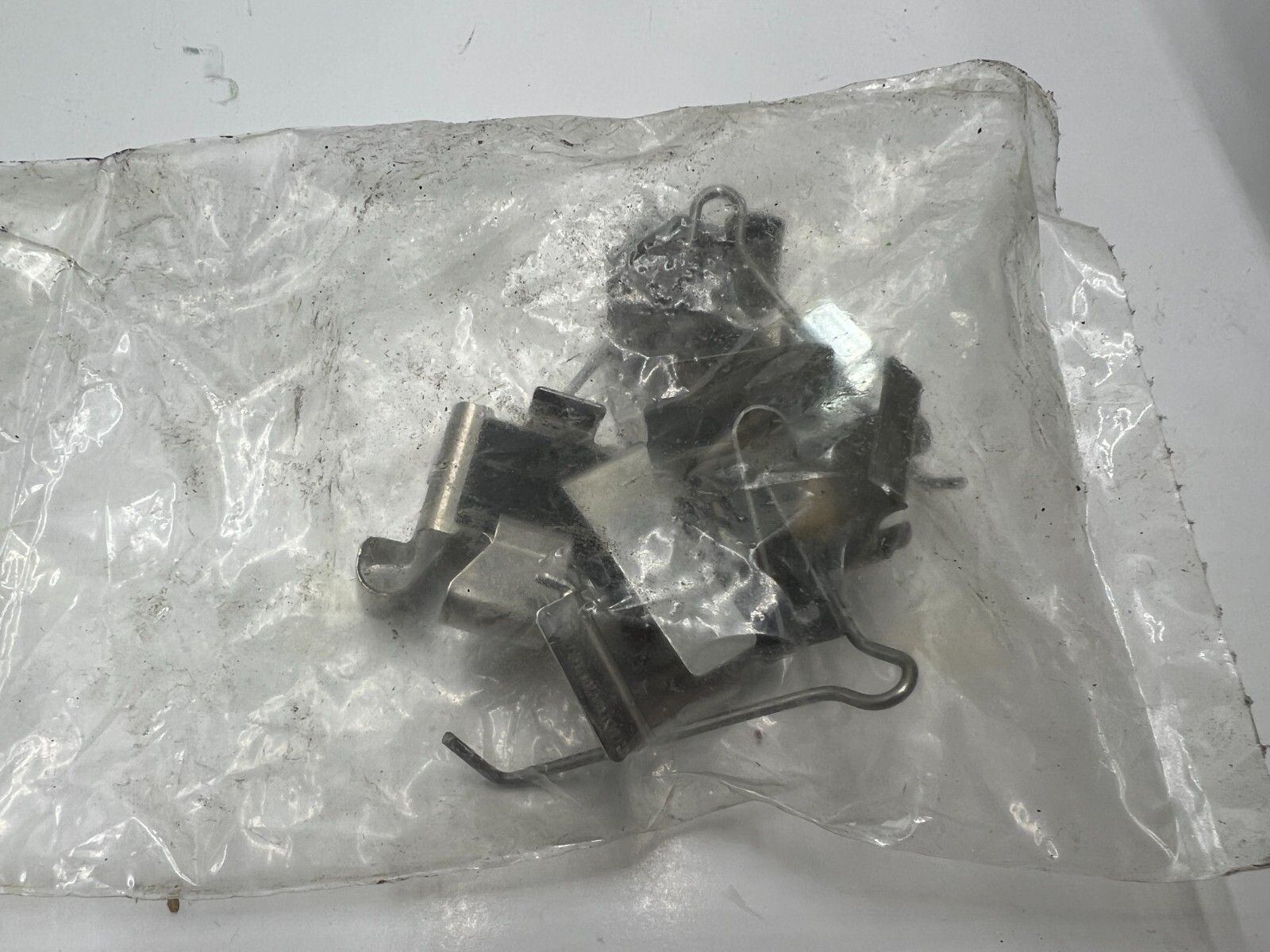 AISIN Brake Caliper 28v (0Z7) Powder Coated Finish Cast Iron Replacement