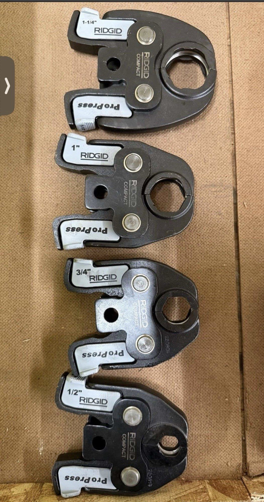 RIDGID RP251 PRESSTOOL KIT W/ 1/2 3/4 1”1-1/4 IN JAWS
