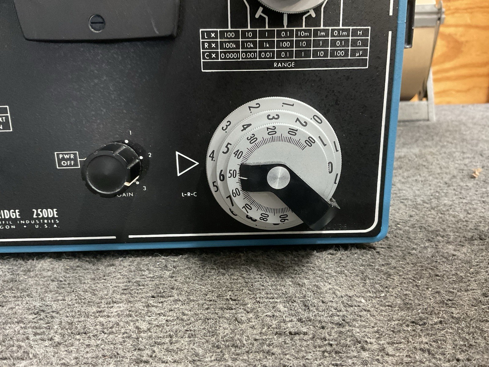 Electro Scientific Portable Impedance Bridge 250DE