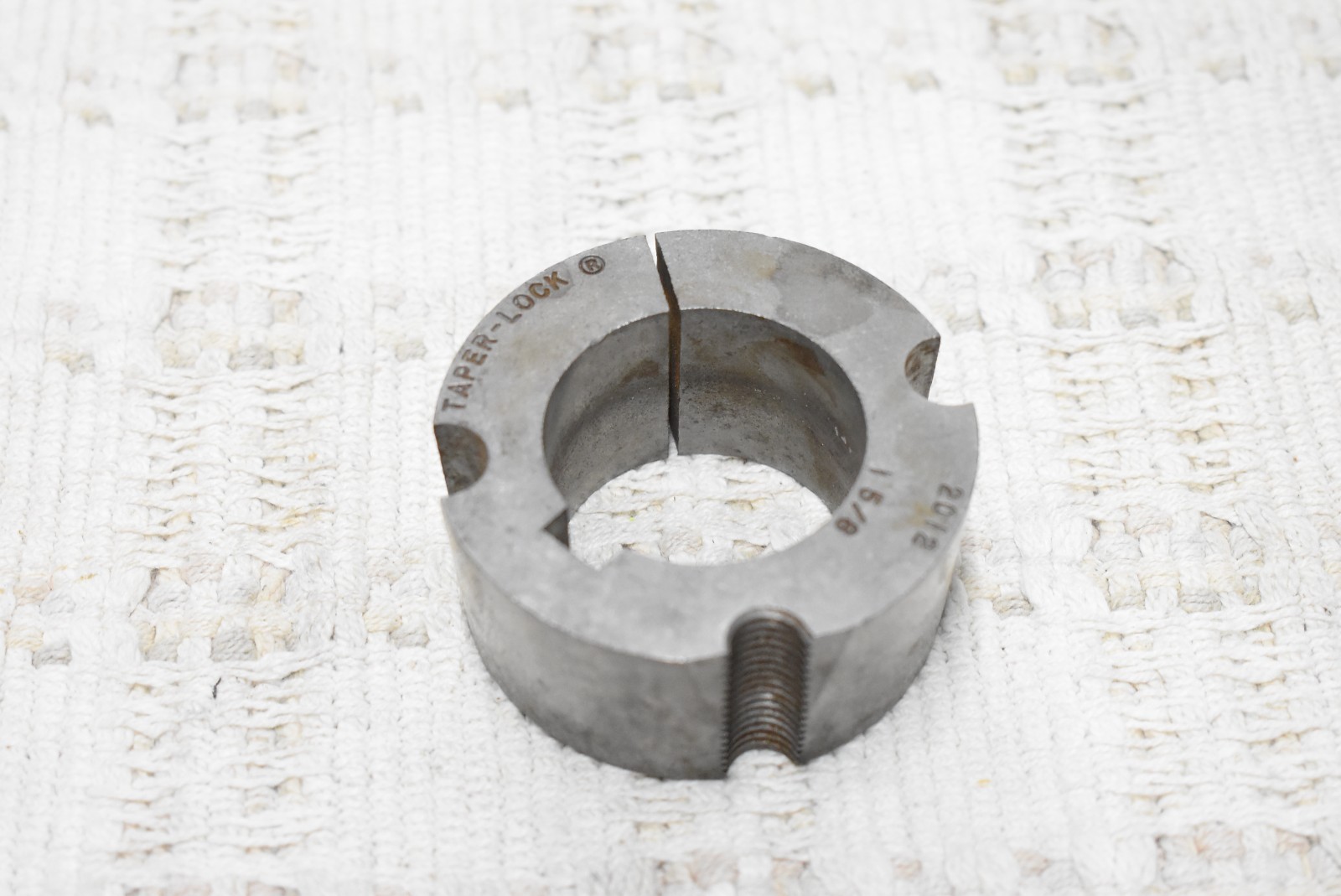 Unbranded 2012 1-5/8 Taper Lock Bushing 1-5/8″ Bore Flangeless 2012X1-5/8
