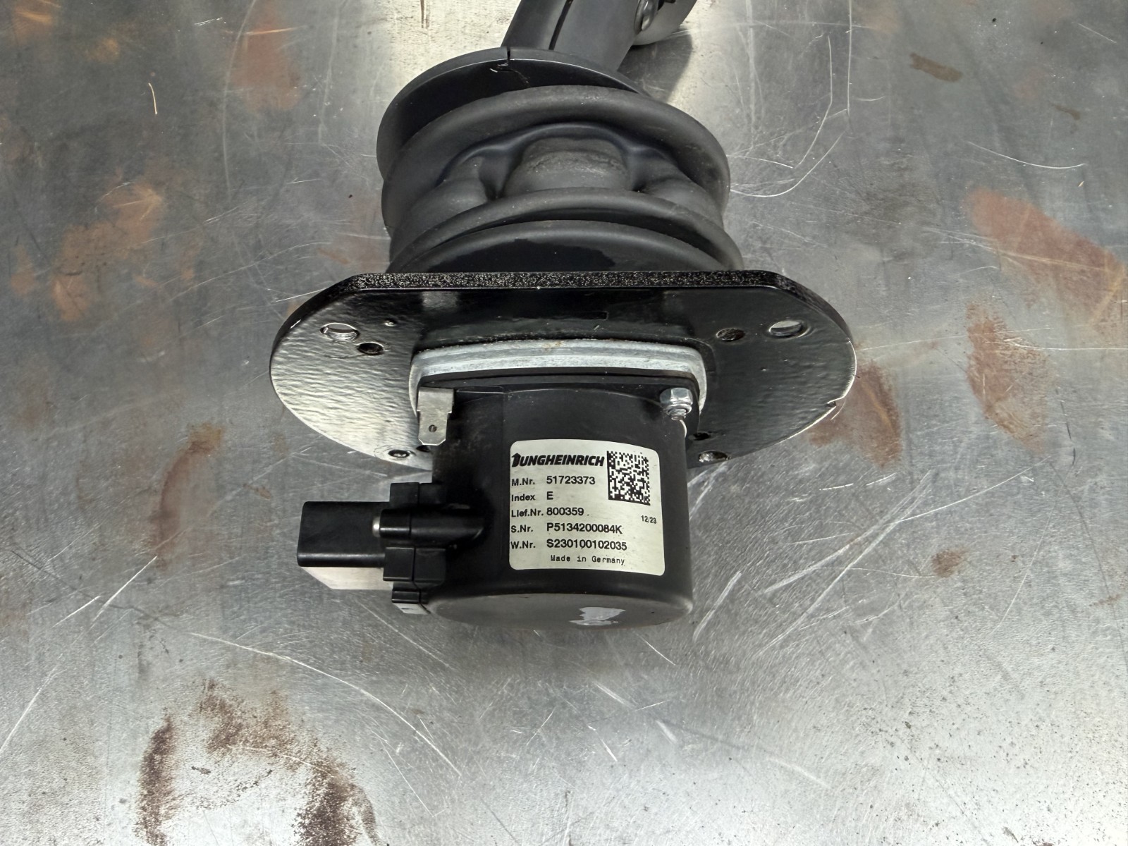Jungheinrich ETR345 Multi-Pilot Hydraulic Joystick Control Handle 51723373