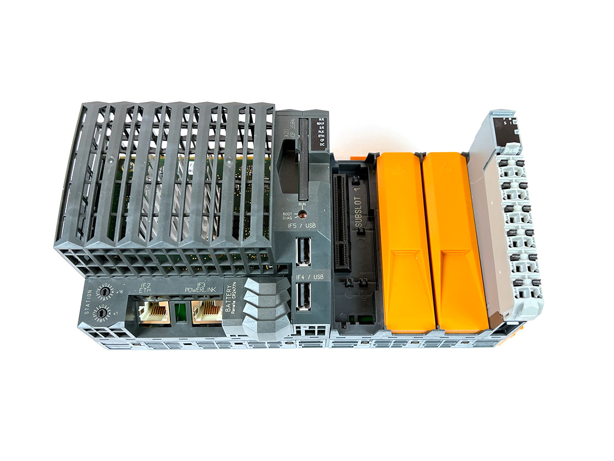BR Automation 1x X20CP3584 1x X20DI4371 5x X20BM01 for favietnam G2U