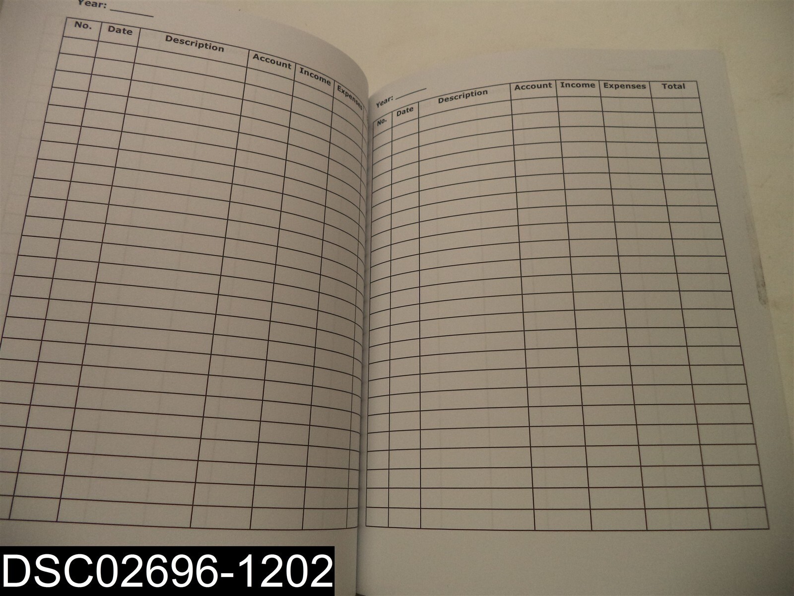 QTY=4: 9781075646744 Ledger Book Paperback: Record Income And Expenses