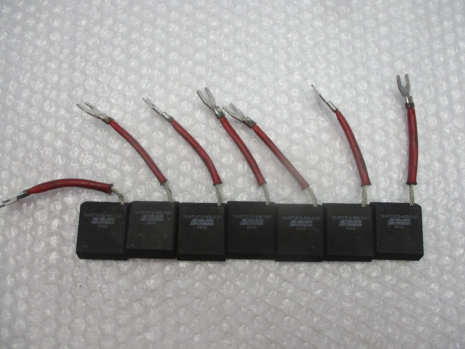 HELWIG CARBON 13-371215-406-2-01 CARBON BRUSH LOT OF 7 NSNP