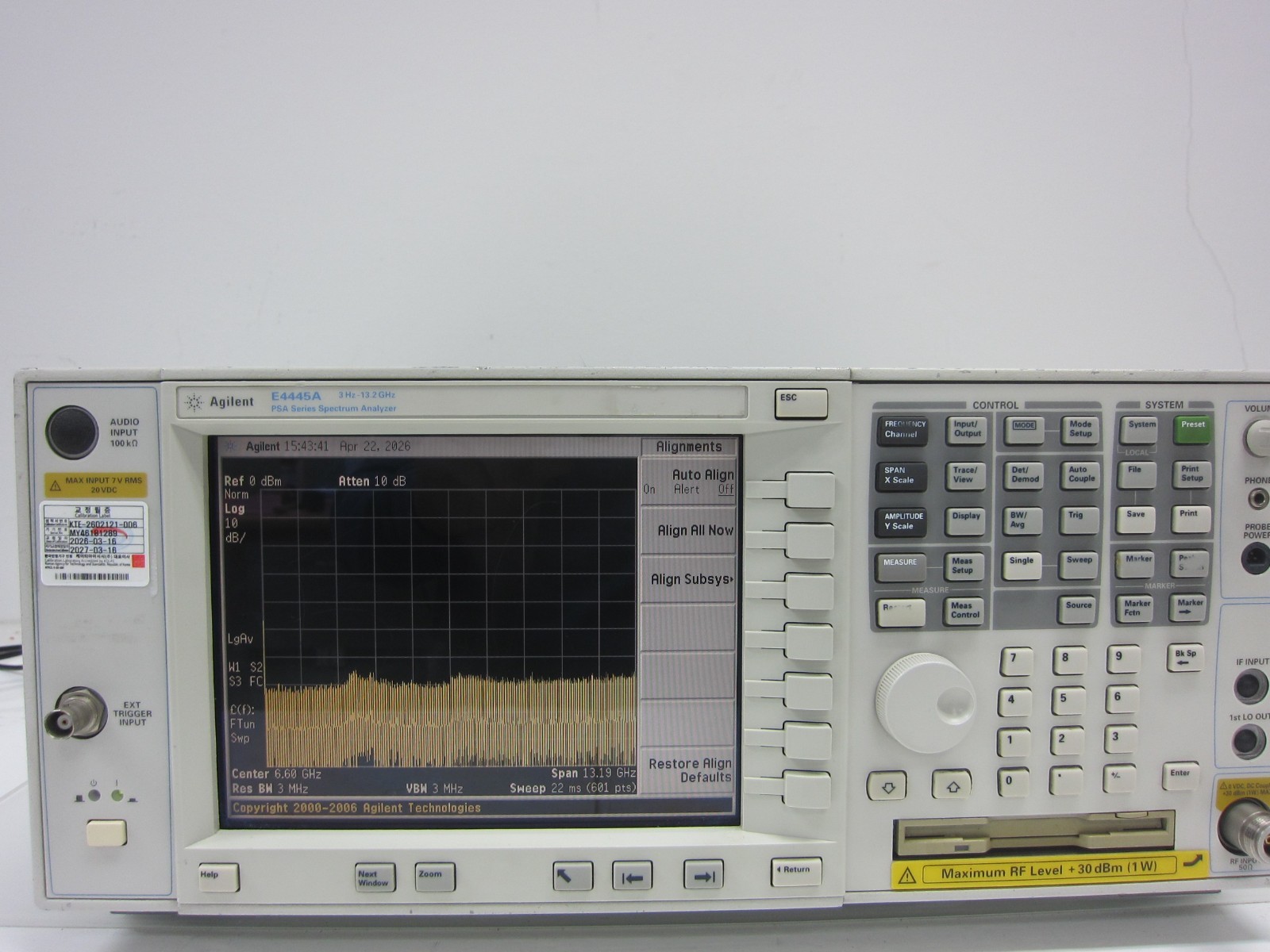 HP/KEYSIGHT/ Agilent E4445A 3Hz-13.2 GHz Spectrum Analyzer with Opts, Calibrated
