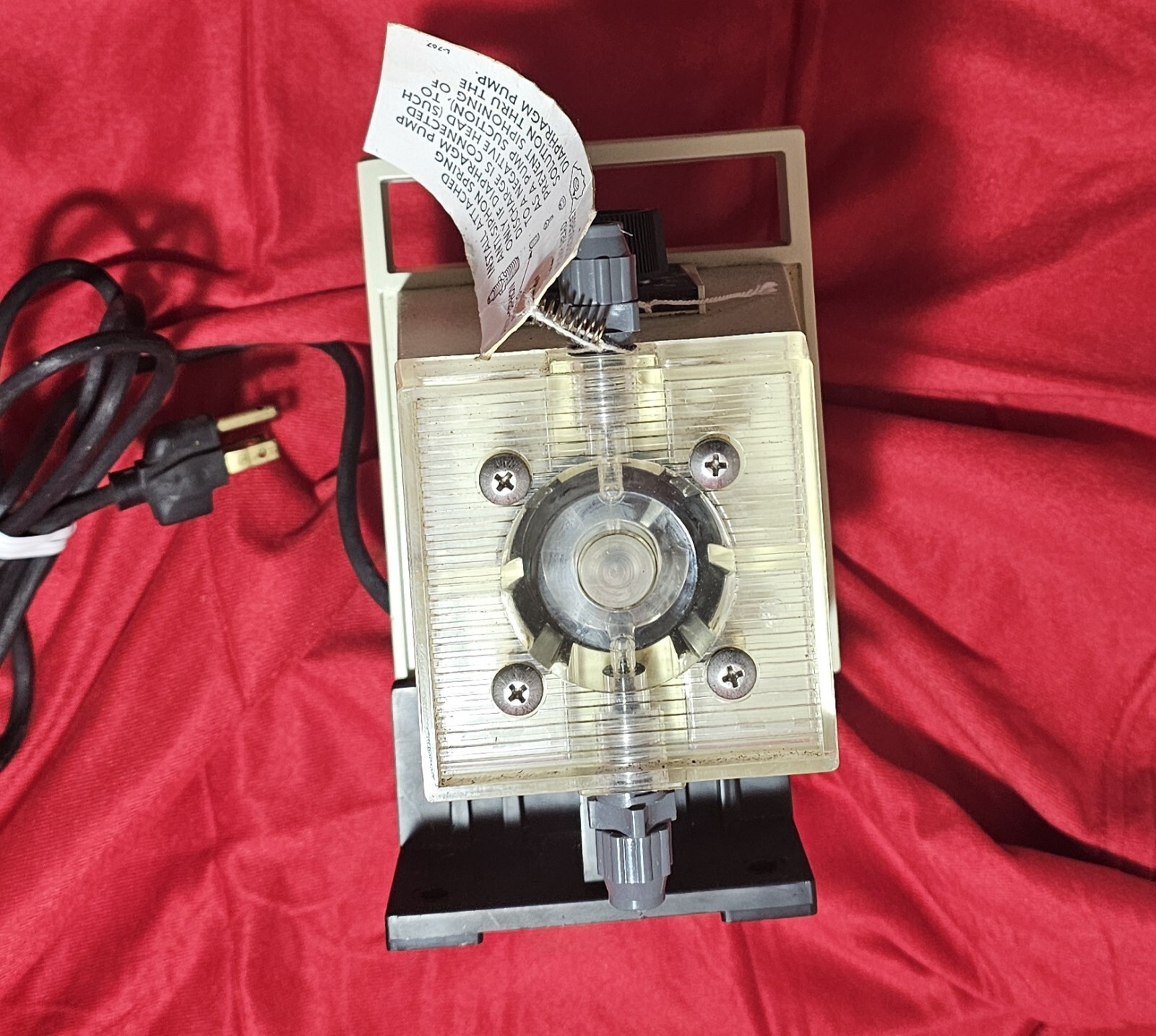 Wallace & Tiernan 94-100 Metering Pump 115VAC 0.9A 100 Psi 20 GPD