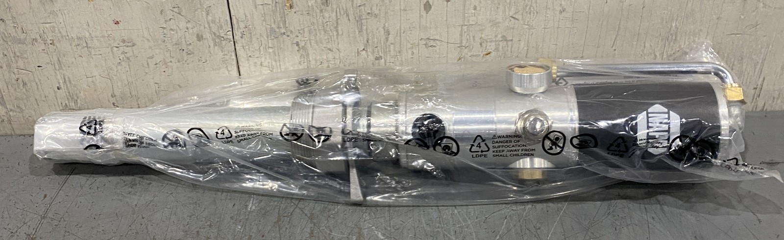 NAPA Air Operated 3:1 Ratio Oil Pump 700-2831