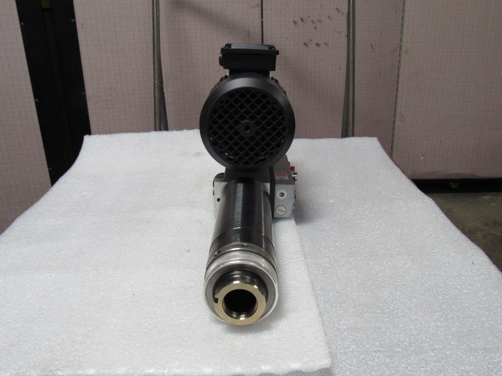 Desoutter AFDE610-3750-A1-BX Automatic Feed Feeder Pneumatic Drill .75Kw 3Ph