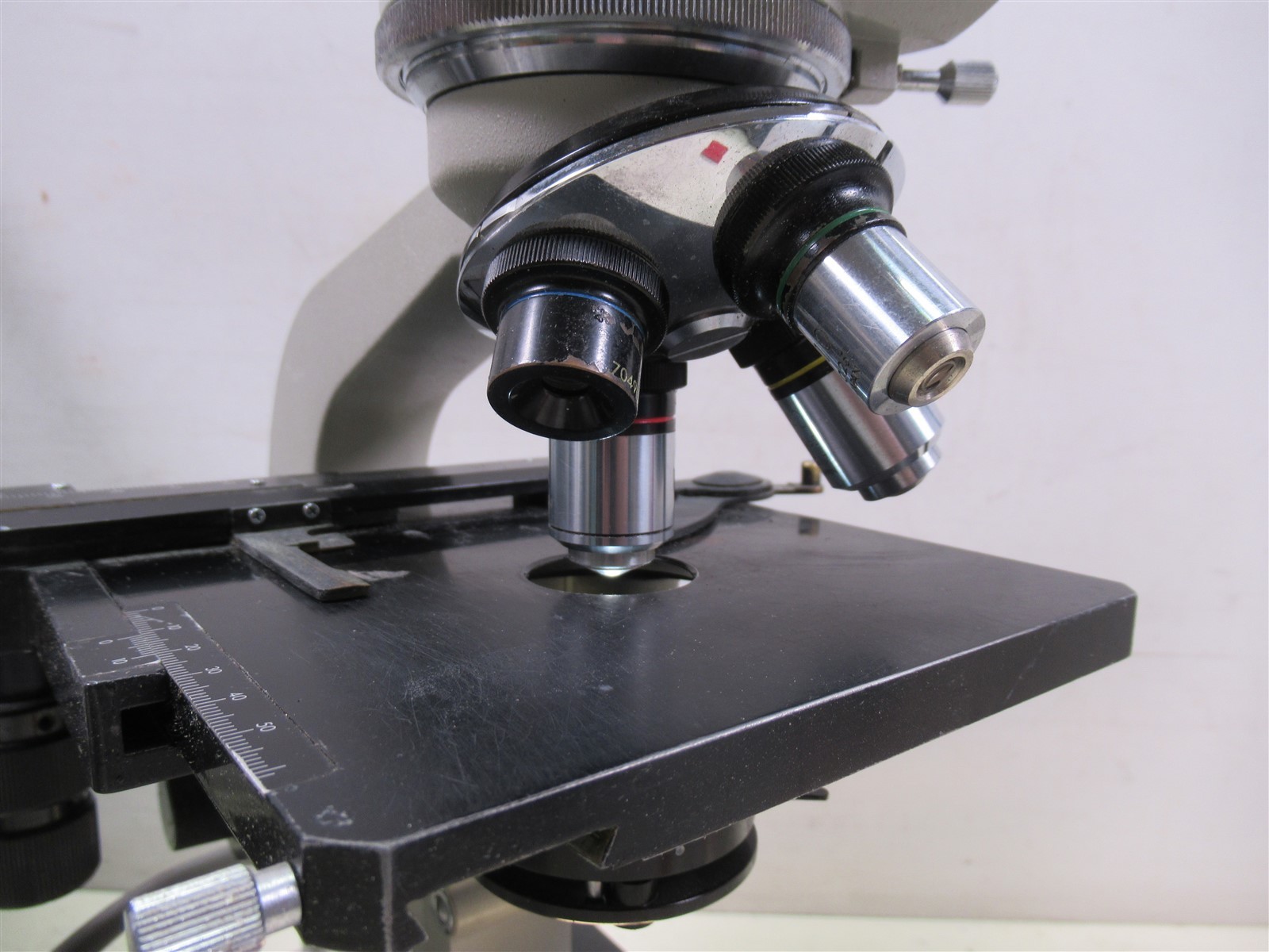 Bausch & Lomb KHS Binocular Microscope with 4 Objective Lenses 2 Eyepieces