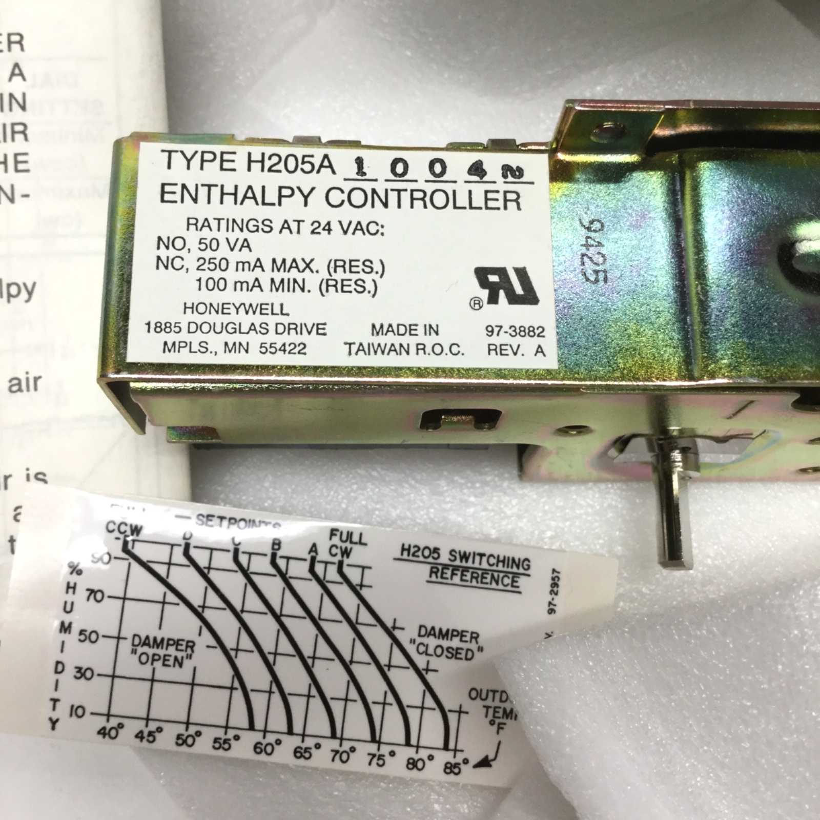 Honeywell H205A1004 Damper Enthalpy Controller SPDT 24VAC 53-78°F 10-80%RH