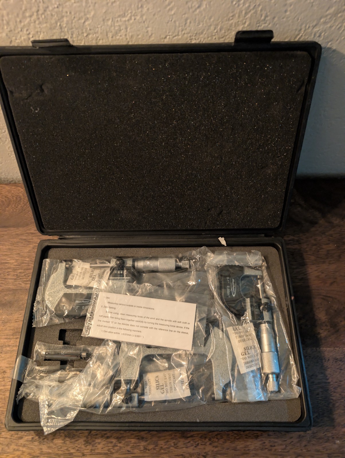 Snap-On Blue-Point 0-3″ Digit Micrometer Set NOS MIC103B (MISSING 1″ Standard)