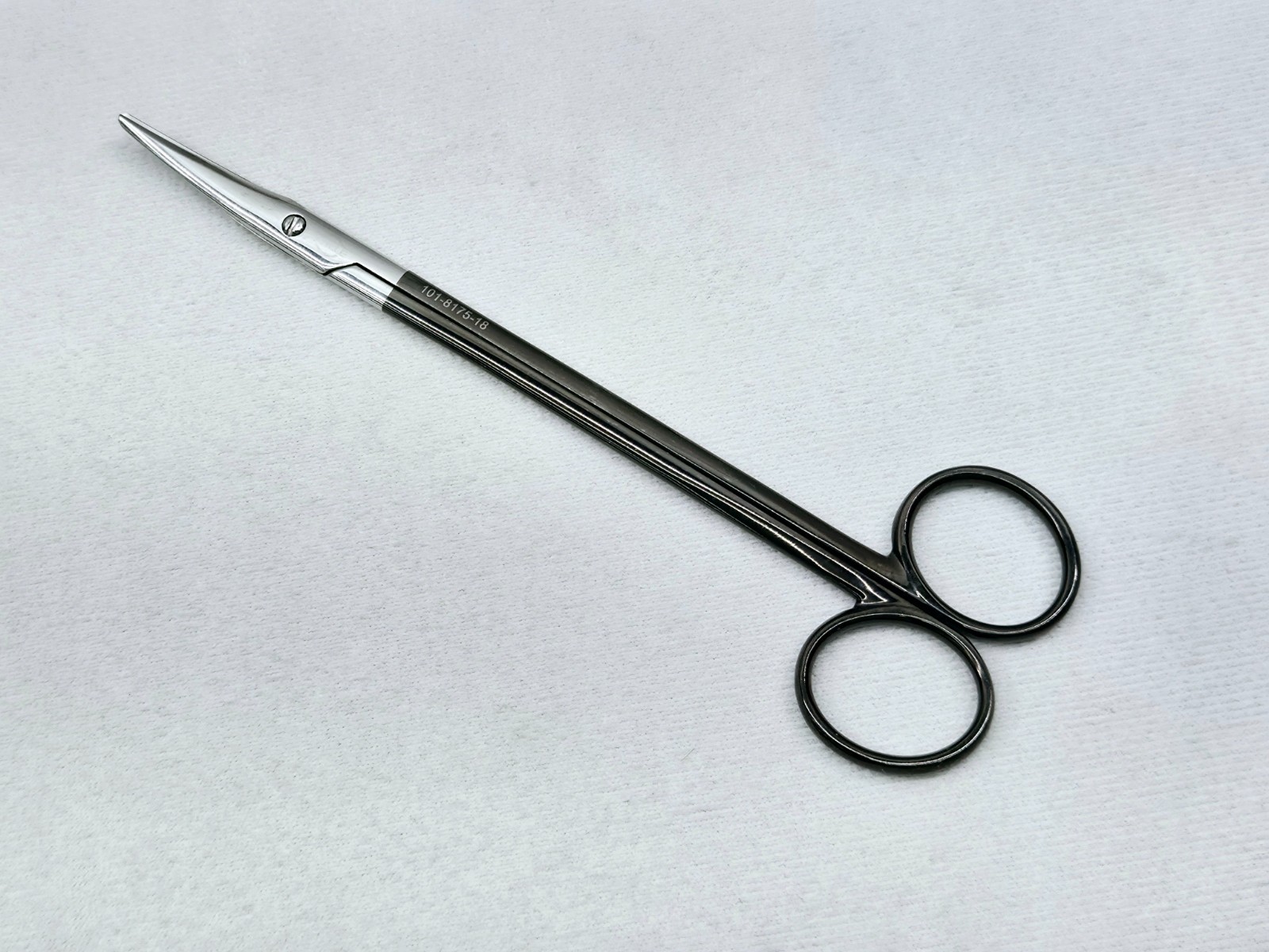 Stille 101-8175-18 Supercut Metzenbaum Dissecting Scissors, Curved, 7 1/8″