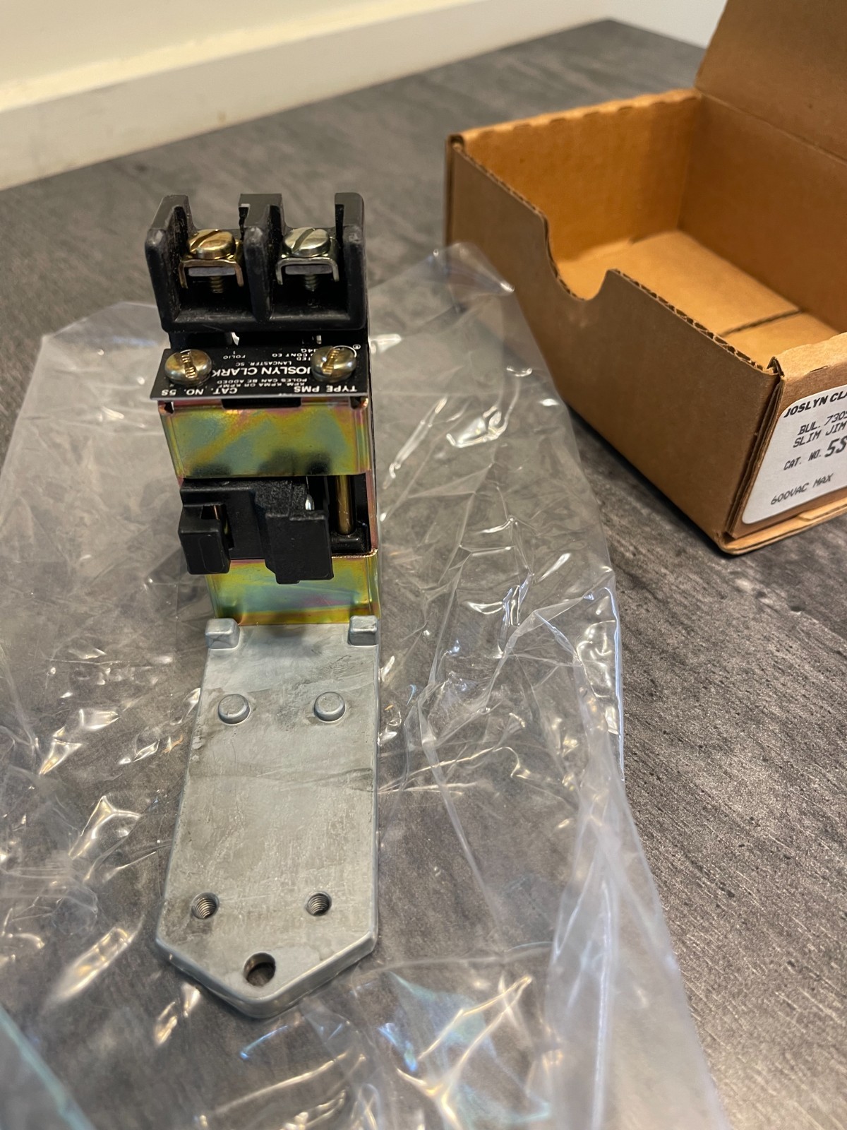 *NEW* JOSLYN CLARK 5S-76 SLIM JIM RELAY 5S76
