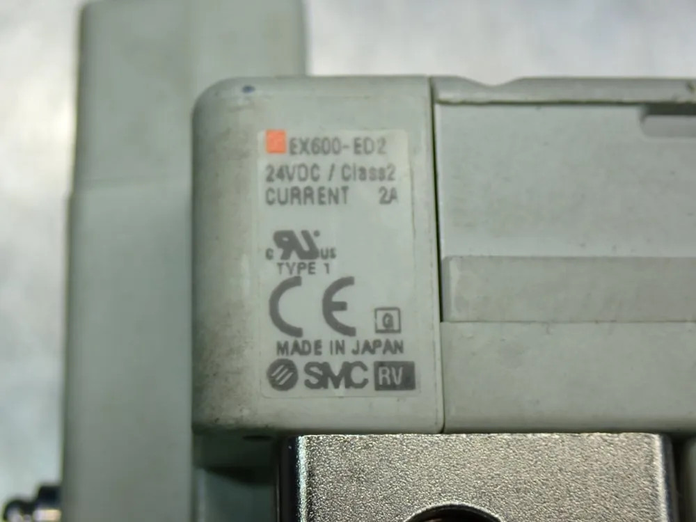 SMC PNEUMATIC MANIFOLD VALVE UNIT EX600-ED2