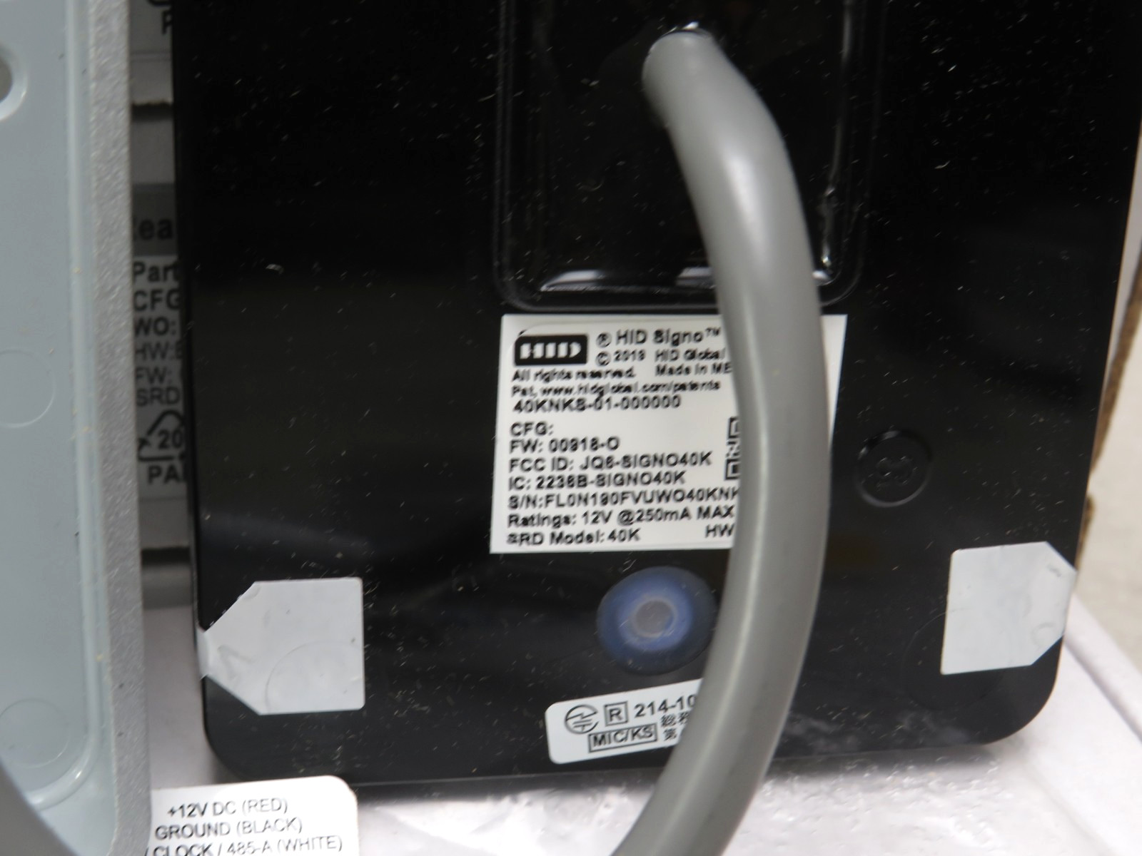 HID 40KNKS-01-000000 Signo 40K Reader with Keypad [CTD]