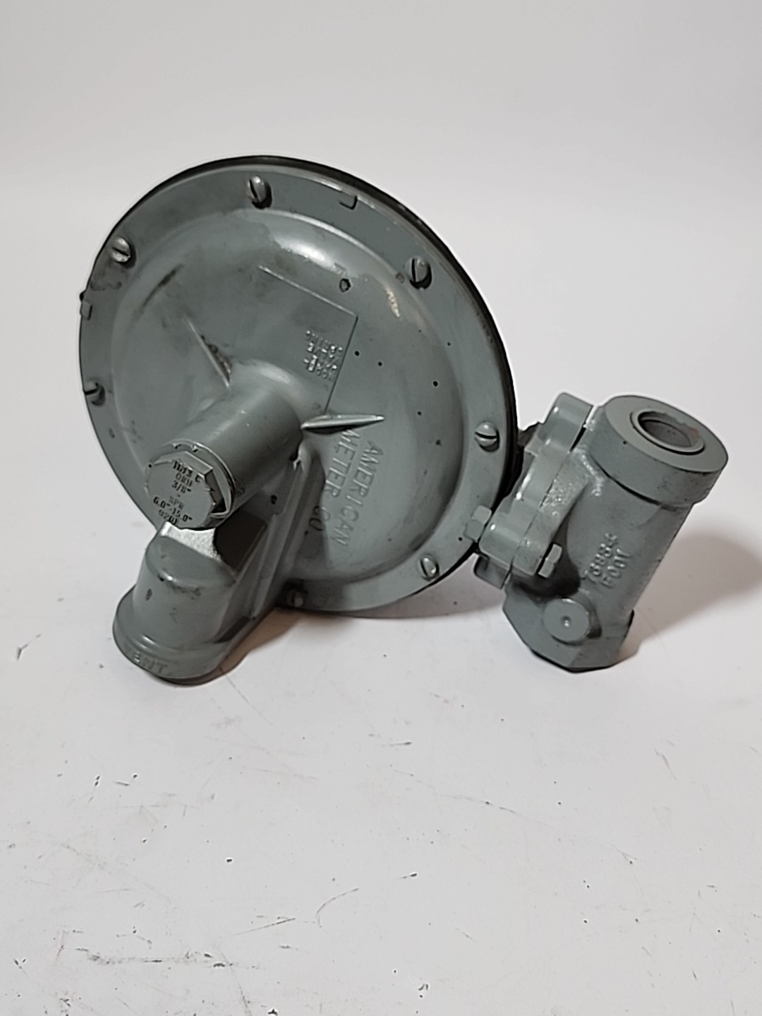 American Meter Co 1813C Gas Pressure Regulator 3/8″ Orifice 6.0-15.0″ Spring