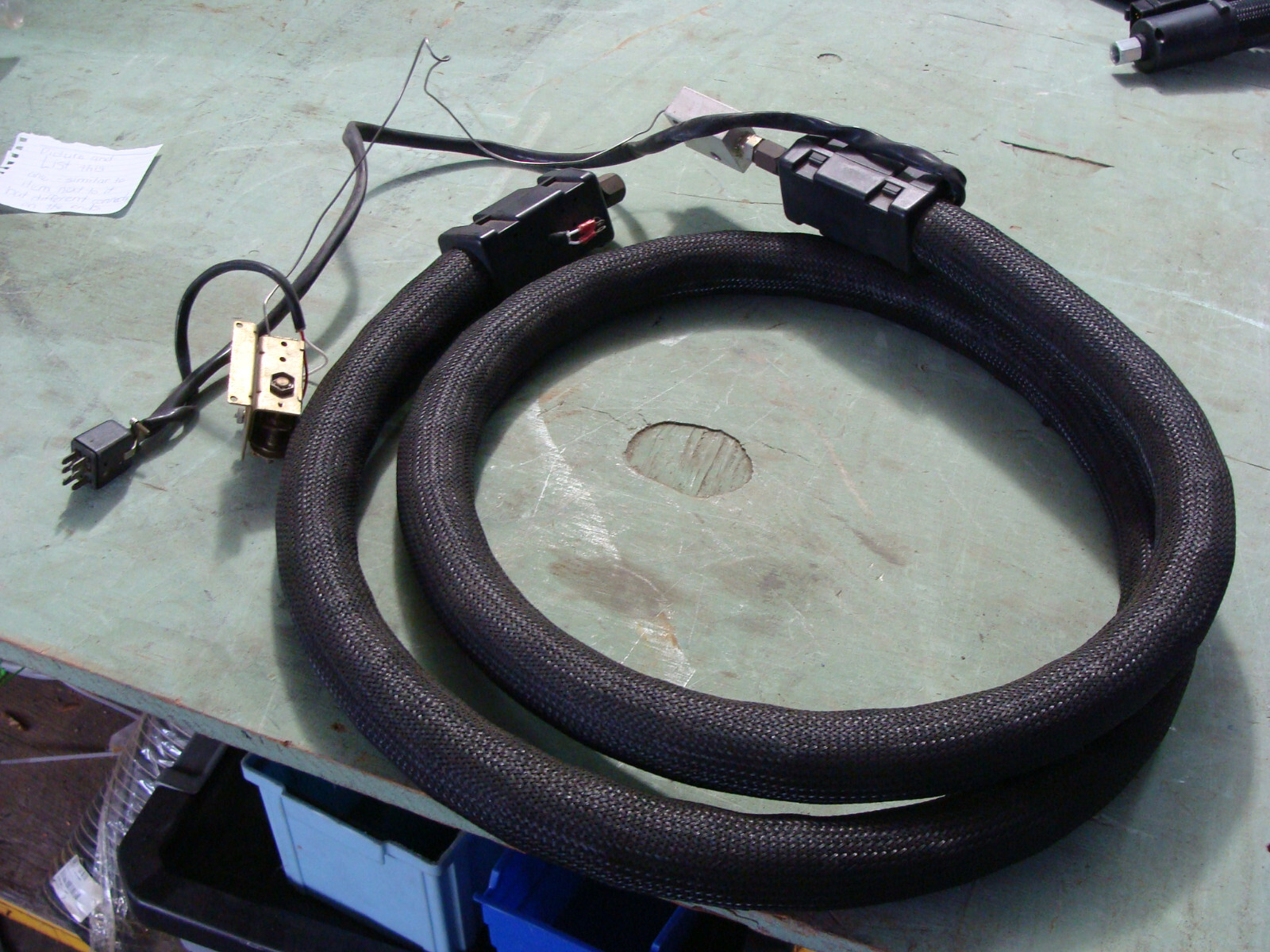 PACKAGING PLUS HOT MELT GLUE HOSE 100121 230V 6FT W/THERMOSTAT 351-253971 102W
