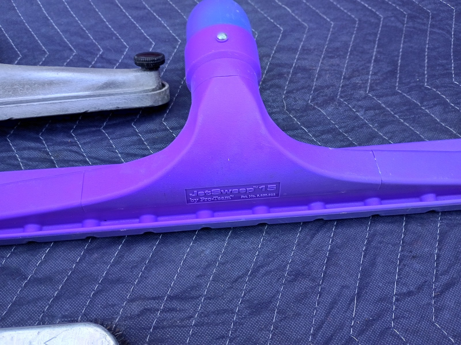 ProTeam® JetSweep 15 Hard Floor Tool w/Nylon Brush – 15″