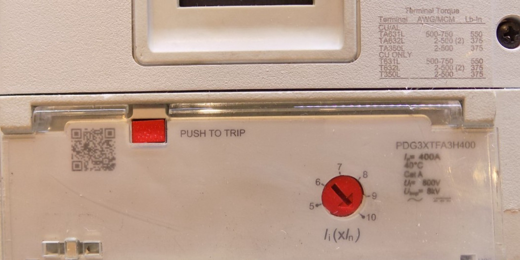 Eaton PDG33M0600FNNN Breaker w/ PDG3XTFA3H400 (400A) trip unit & MB hardware kit