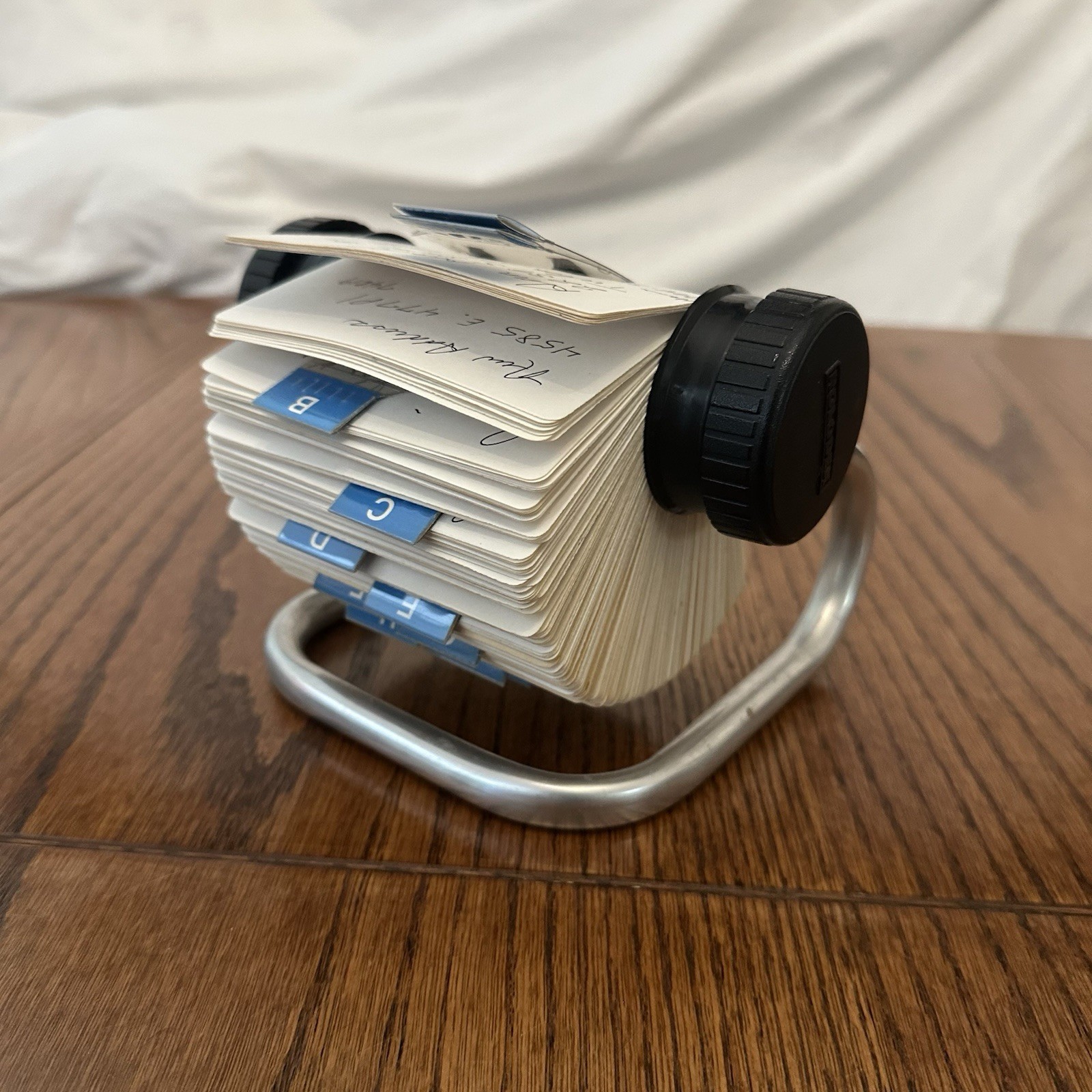 Rolodex Rotary Open Card File Organizer Model 1024 X All Tabs Full Of Contacts