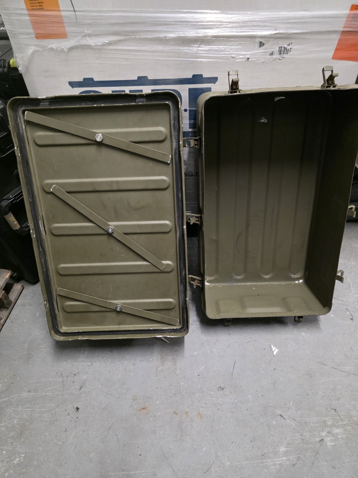 32x20x22 Aluminum Military Medical Chest Watertight Survival Bug Out Storage Box