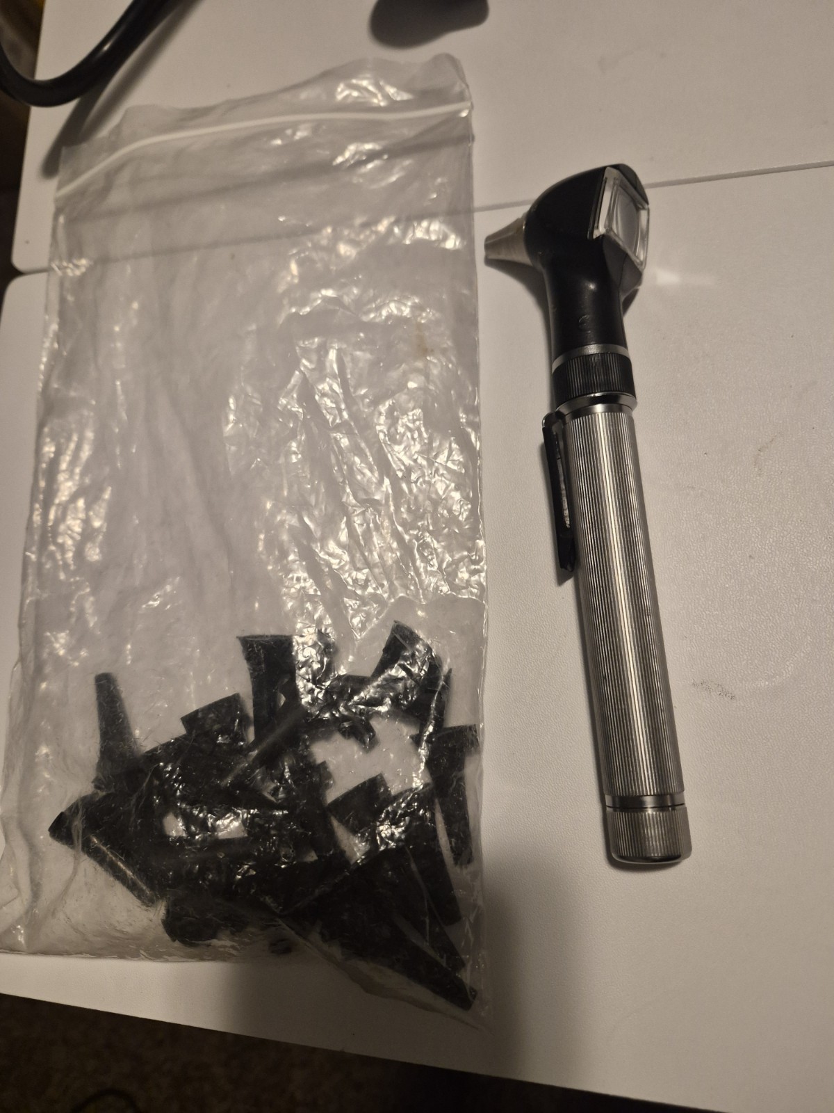 Welch Allyn 2.5v PocketScope Otoscope Throat Illuminator AA Battery Handle 22820