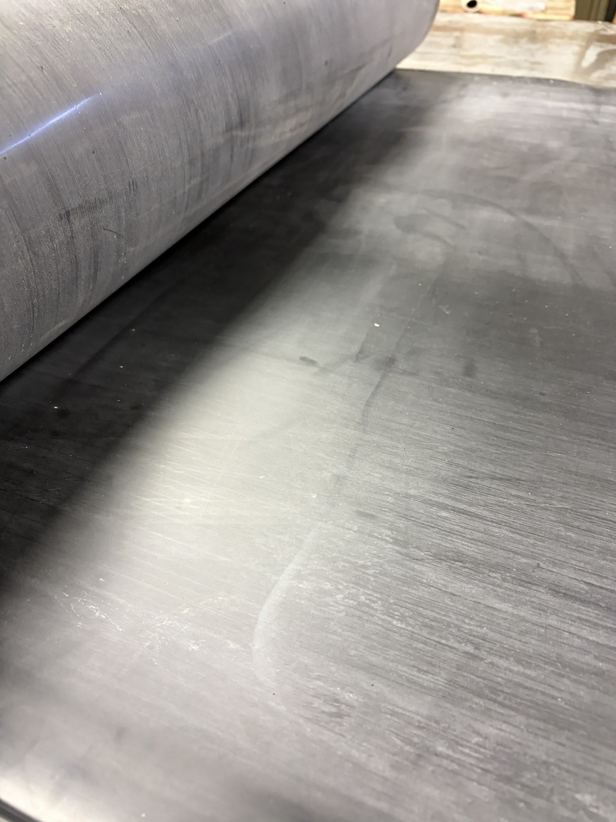 EPDM Rubber Sheet 5/64X36 IN. 85ft. Roll