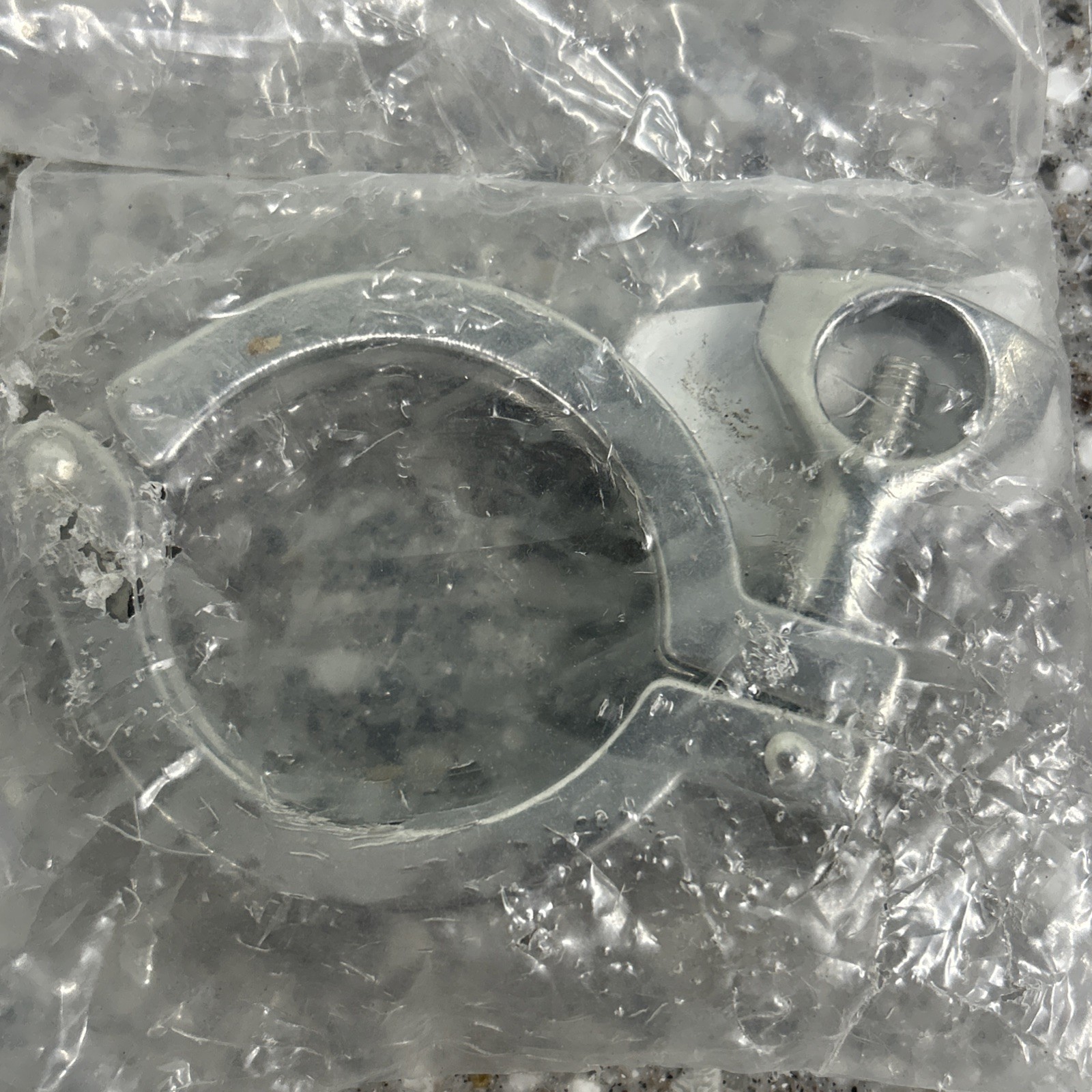 Sanitary Solutions SS13MHM 2″ T304 Stainless Steel Tri Clamp Single