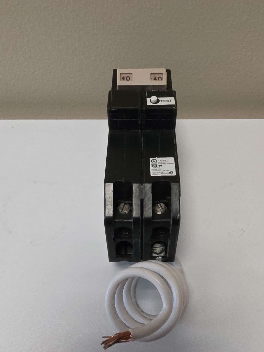 Eaton CHN240GF Takeout