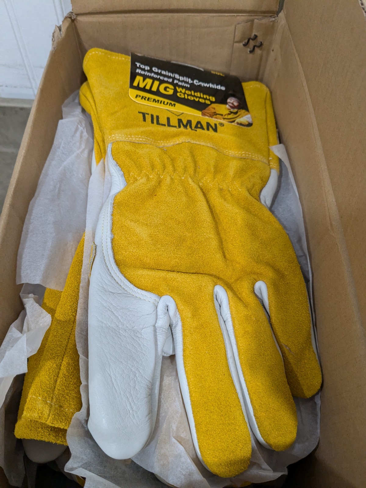 TILLMAN Welding/Heat Protective Glove 4″ Cuff, Cowhide, SZ L 6 Pairs 50L