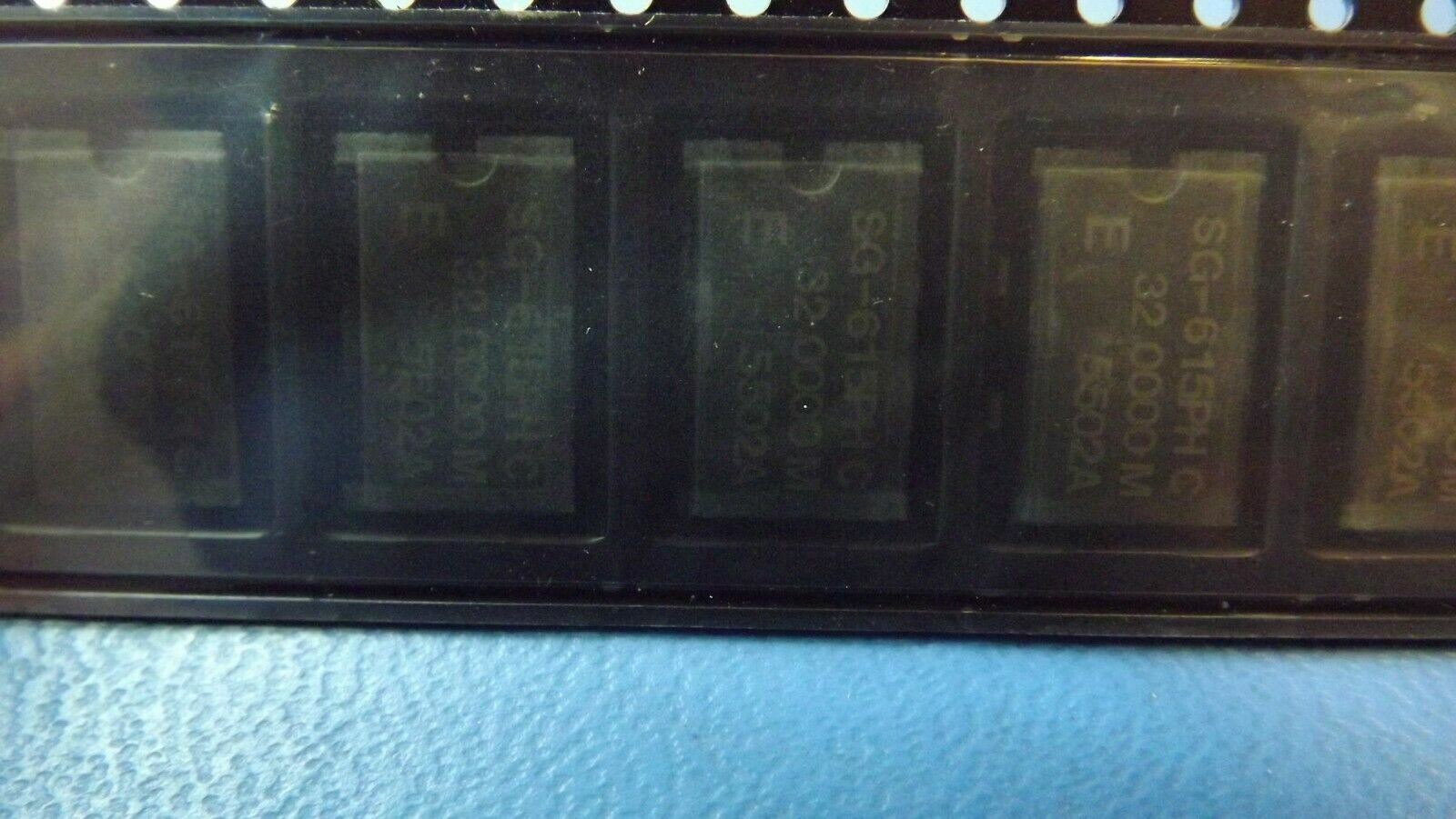 5Pcs Sg 615P 320000Mc Epson Cmos Ttl 5V 14X9 100Ppm 20 70